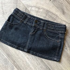 Vintage Guess mini skirt